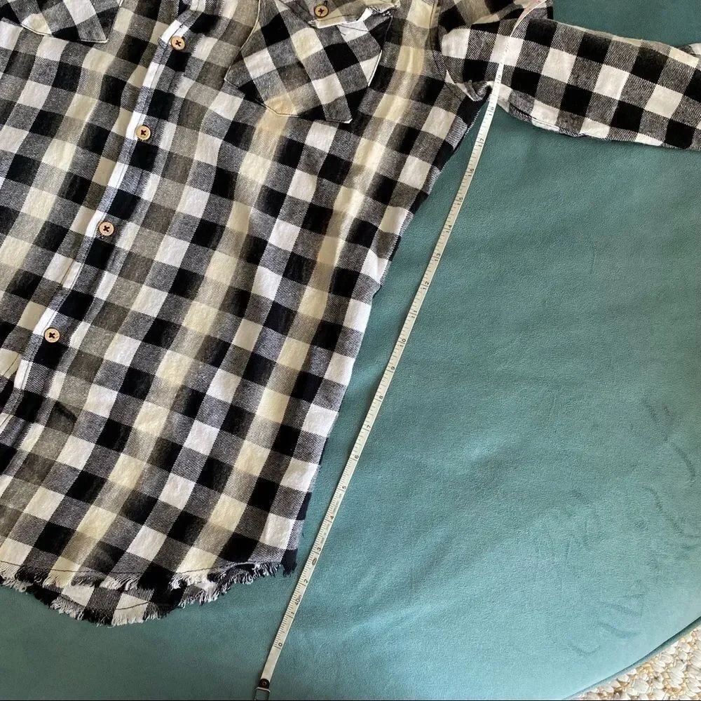 ReasonāFlannelā - Picture 6 of 9